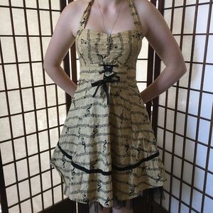 Hot topic music note dress